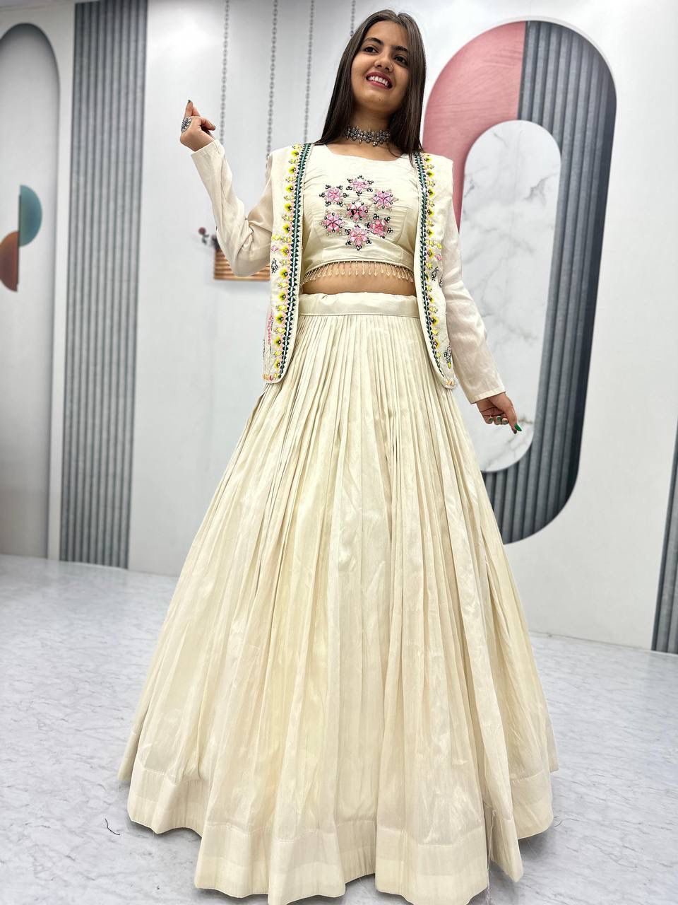 Aarvi ā Handcrafted Ivory Tissue Crop Top Lehenga Set