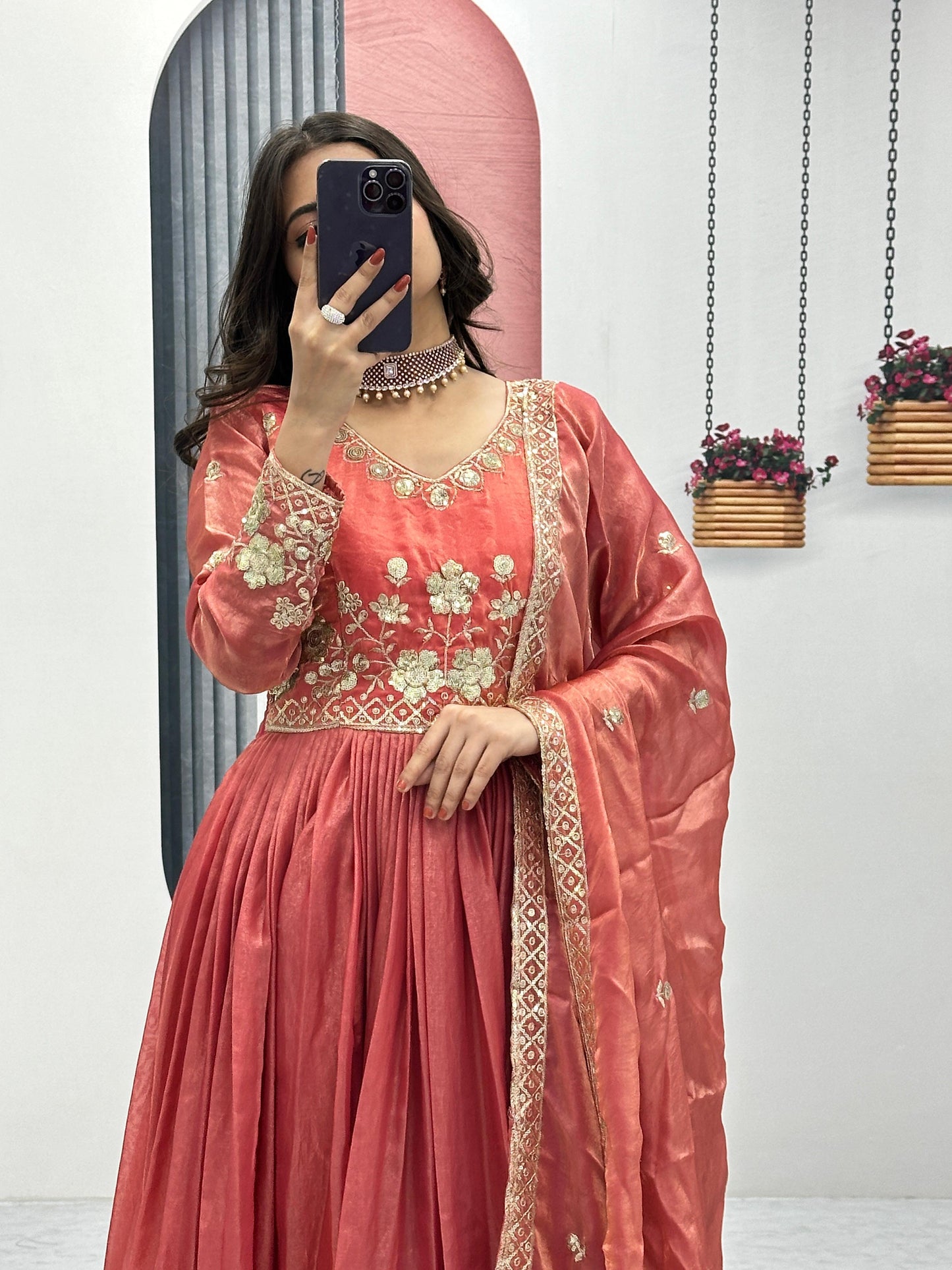 Velora Royale Gown Set