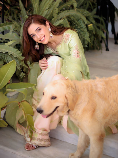 Exclusive Designer Party Wear Crepe Set