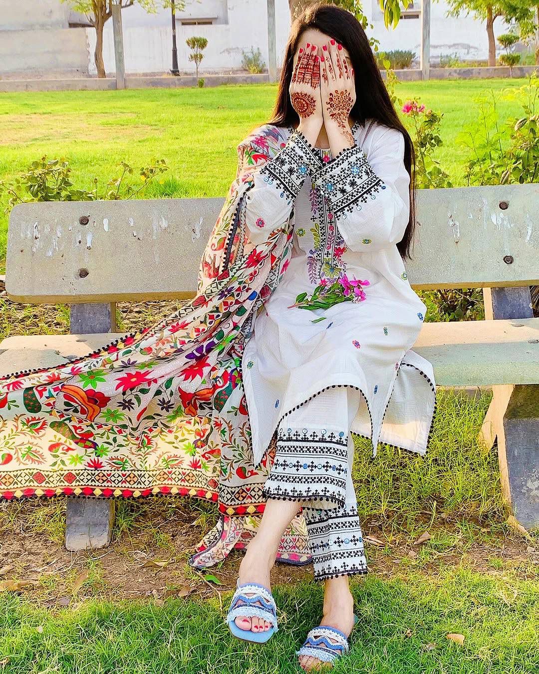 Premium Muslin Cotton Embroidered Kurti–Pant Set with Digital Print Dupatta