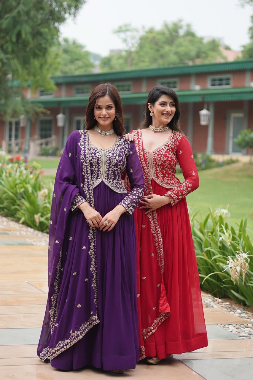 Bloomé Royale Embroidered Gown Set