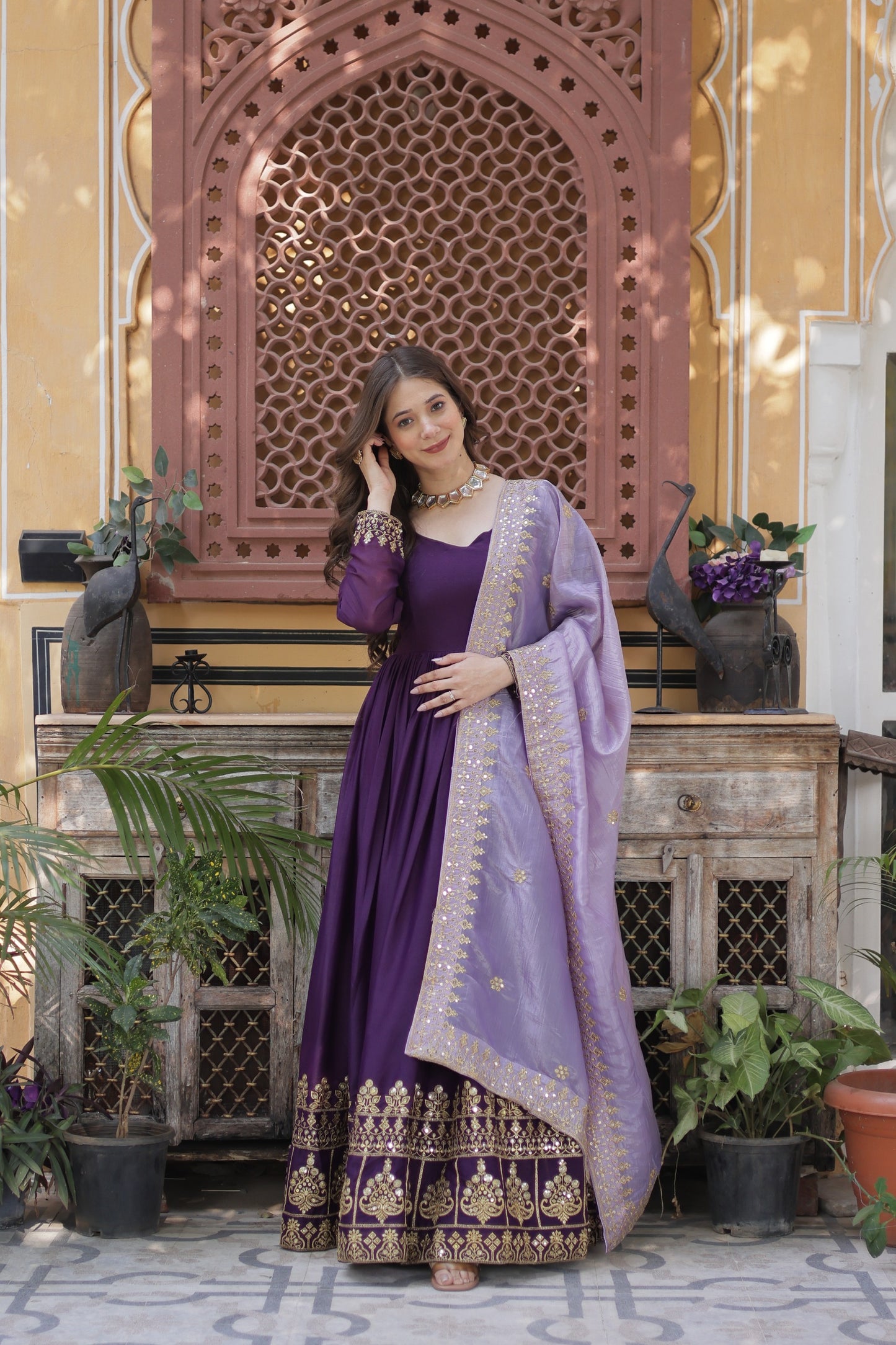 “Royal Amara Purple Gown Set