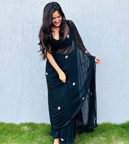 Nooré Luxe Handcrafted Dinner Saree