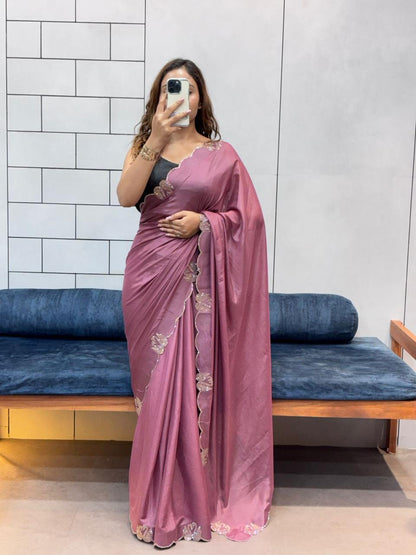 💎 ROYAL LOVING – SWAN DIAMOND CUT-WORK