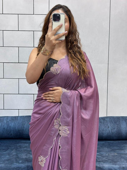 💎 ROYAL LOVING – SWAN DIAMOND CUT-WORK