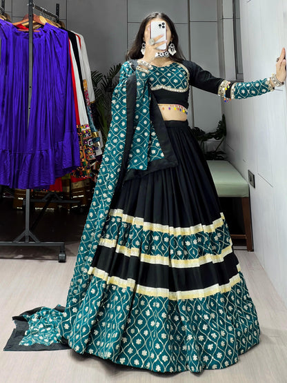 Emerald Royal Rayon Embroidered Chaniya Choli